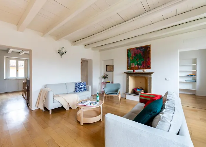 Large & Comfy - A Few Steps From The Duomo Apartament *