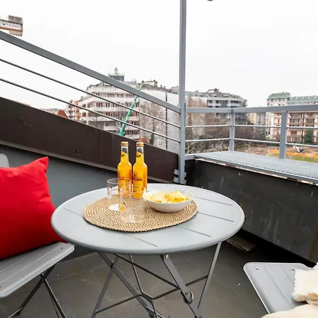 Large & Comfy - A Few Steps From The Duomo Apartament Mediolan